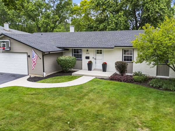 1005 W Firestone Drive , Hoffman Estates, IL 60192