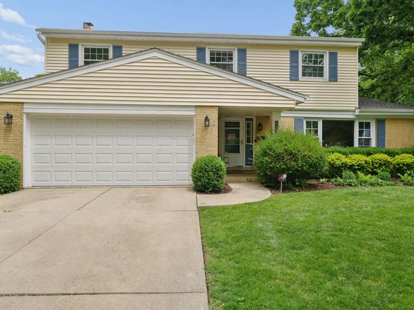 1220 Anthony Lane , Deerfield, IL 60015