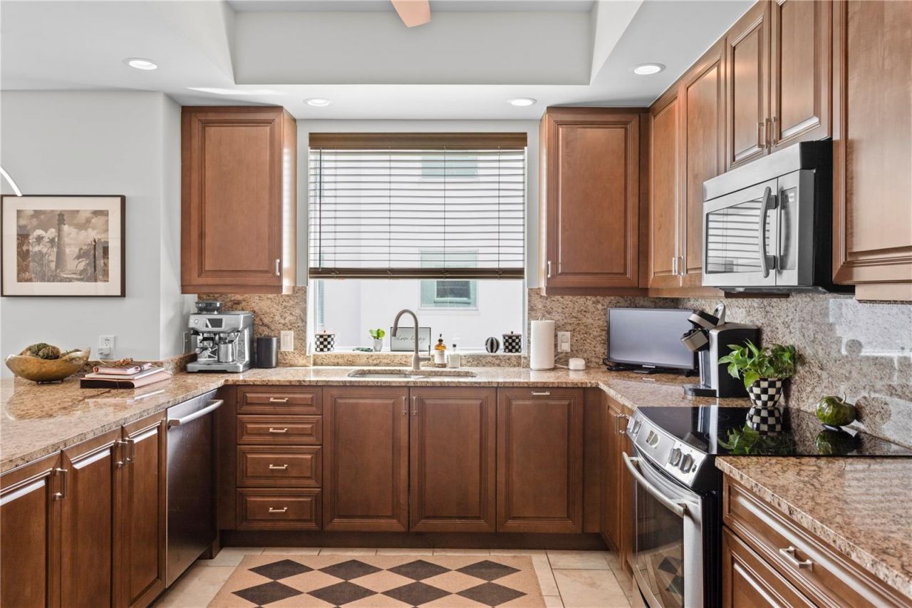 1325 Snell Isle Boulevard Ne, Unit 507, Saint Petersburg, FL 33704 Photo