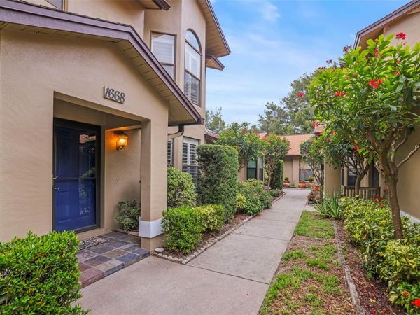 1668 HAMILTON COURT, Unit 2061, DUNEDIN, FL 34698