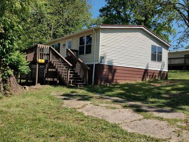 105 Pineview Lane, Carlisle, KY 40311