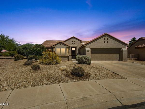 16442 W DOS AMIGOS Court, Surprise, AZ 85374