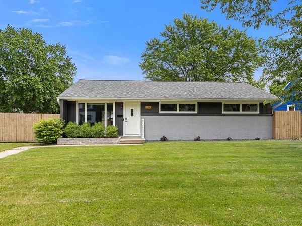 221 Highland Avenue, Portage, WI 53913
