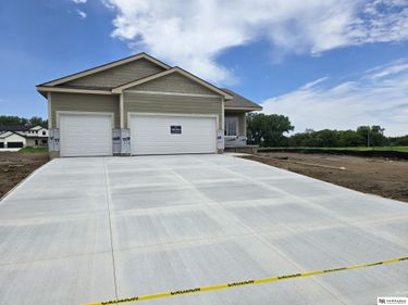 11406 N 161 Avenue, Bennington, NE 68007