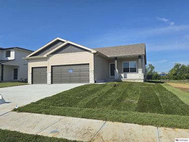 11406 N 161 Avenue, Bennington, NE 68007