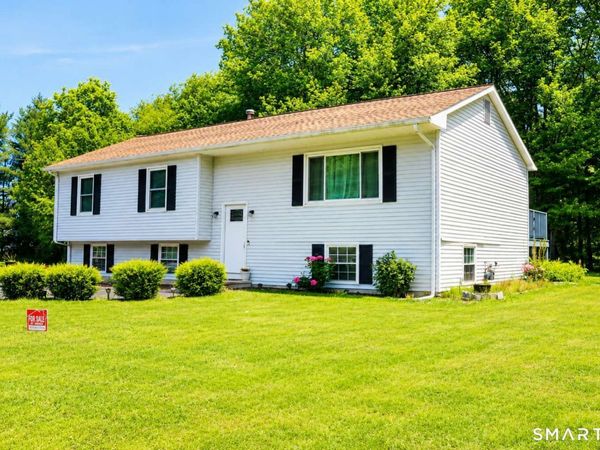 520 Long Hill , Shelton, CT 06484
