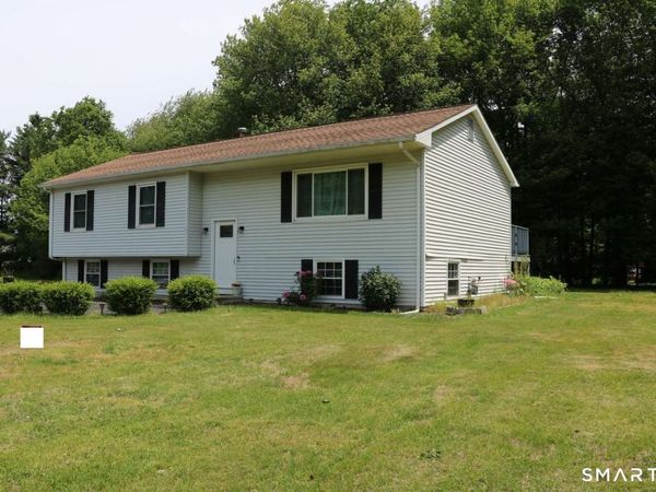 520 Long Hill , Shelton, CT 06484