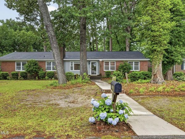 202 Hardee Circle , Greenville, NC 27858