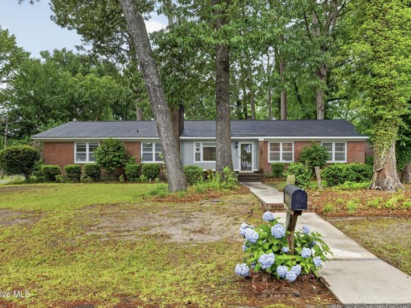 202 Hardee Circle , Greenville, NC 27858
