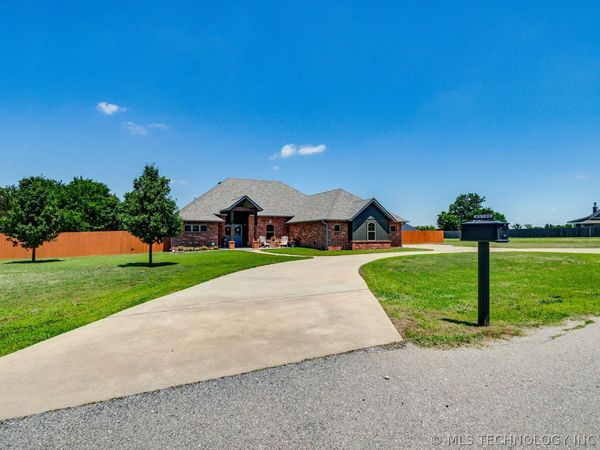 45100 Scotlyn Drive , Shawnee, OK 74801