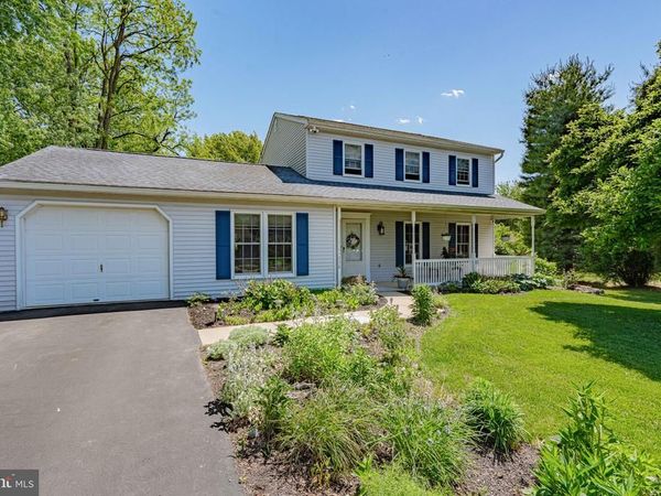 258 DEGLER AVENUE, LEESPORT, PA 19533