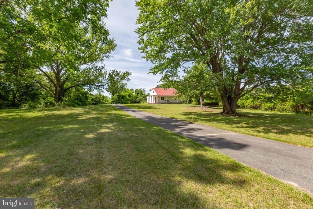 10827 Catharpin Road , Spotsylvania, VA 22553 Main Photo