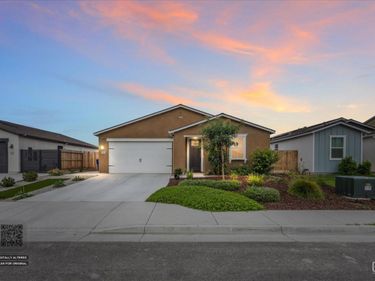 7723 Nigu River Street, Bakersfield, CA 93311