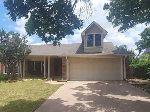 3504 Fairview Drive, Corinth, TX 76210