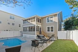 1519 Havens Dr.  photo 4