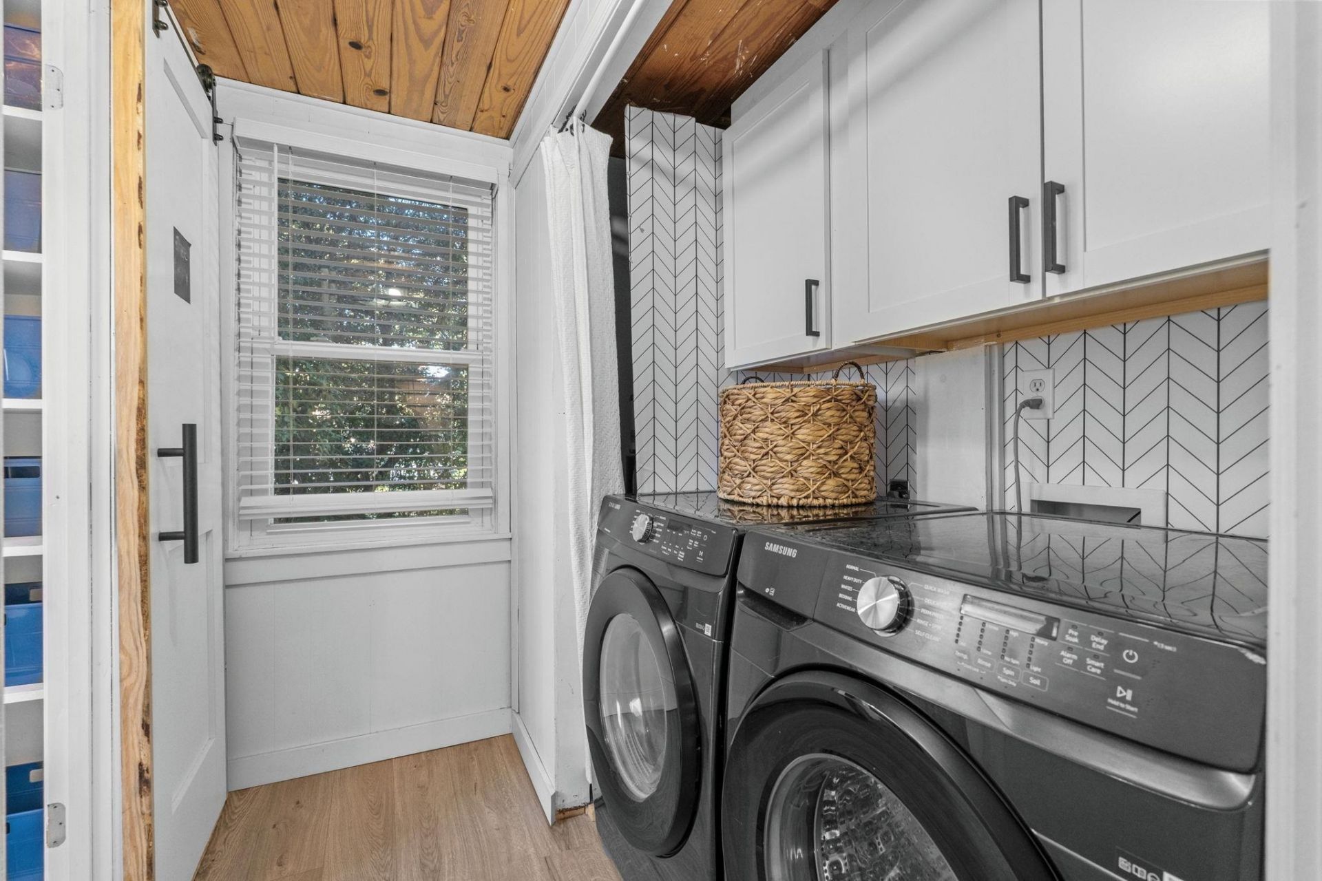 1519 Havens Dr.  Photo 41