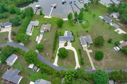 1170 Shore Drive photo 4