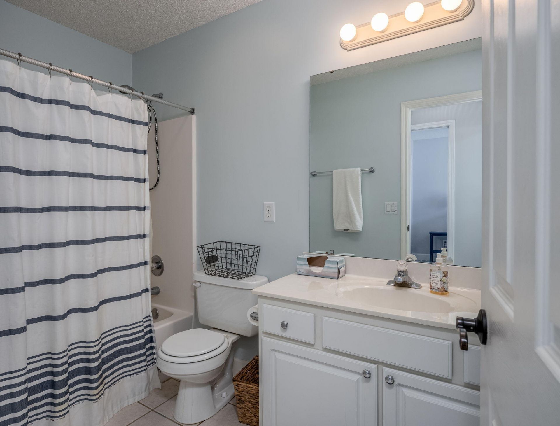 1170 Shore Drive Photo 32