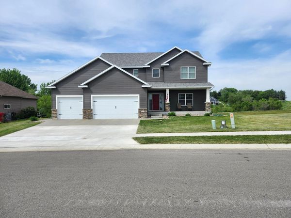 6485 NW Summit Pointe Road NW, Rochester, MN 55901