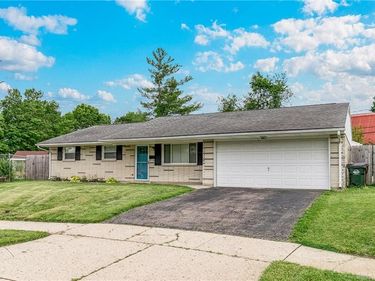 15 Greencliff Drive, Union, OH 45322