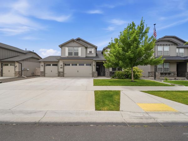 6125 W Mattawa Dr, Meridian, ID 83646