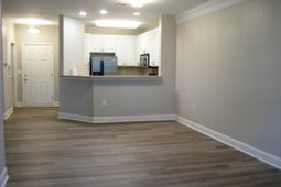 1024 Basildon Road photo 4