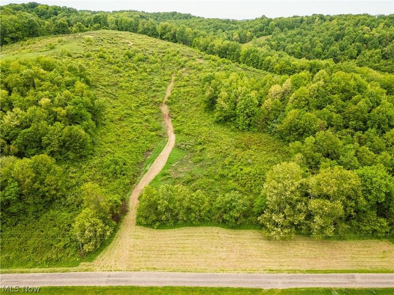 6587 Barkley Rd Road , Uhrichsville, OH 44683 Photo 40