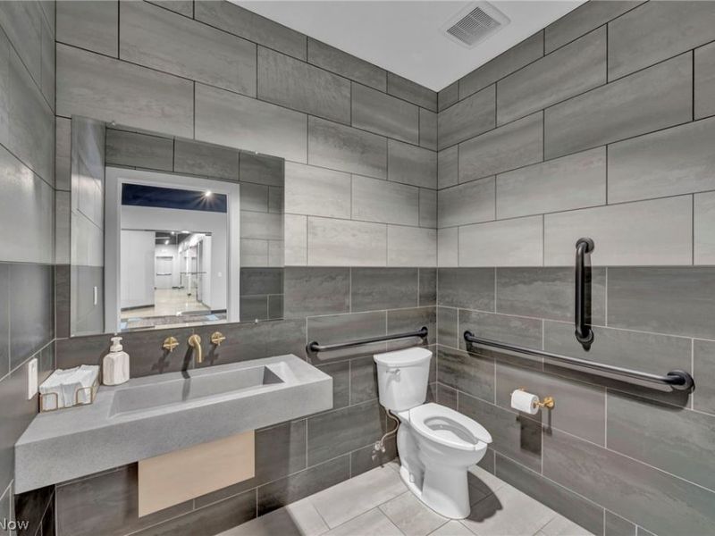 8425 Station Street , Mentor, OH 44060 Photo 30