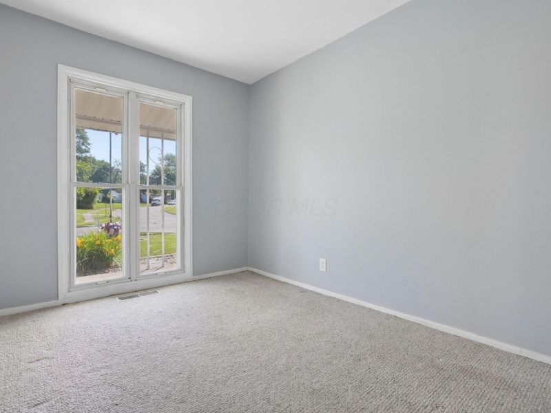 733 Gilmore Drive, Reynoldsburg, OH 43068 Photo 11
