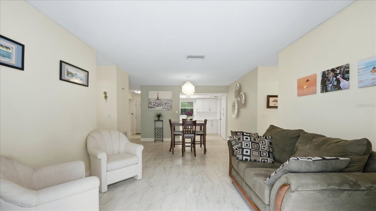 6233 Rockefeller Avenue, Sarasota, FL 34231 Photo