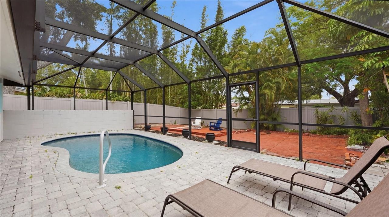 6233 Rockefeller Avenue, Sarasota, FL 34231 Photo