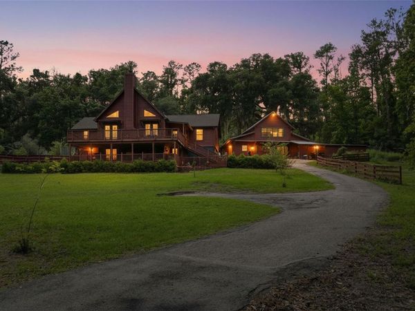 24050 WINDING CREEK DRIVE, BROOKSVILLE, FL 34601