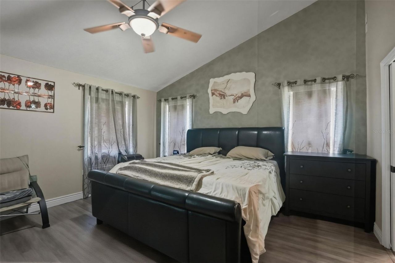 24050 Winding Creek Drive, Brooksville, FL 34601 Photo