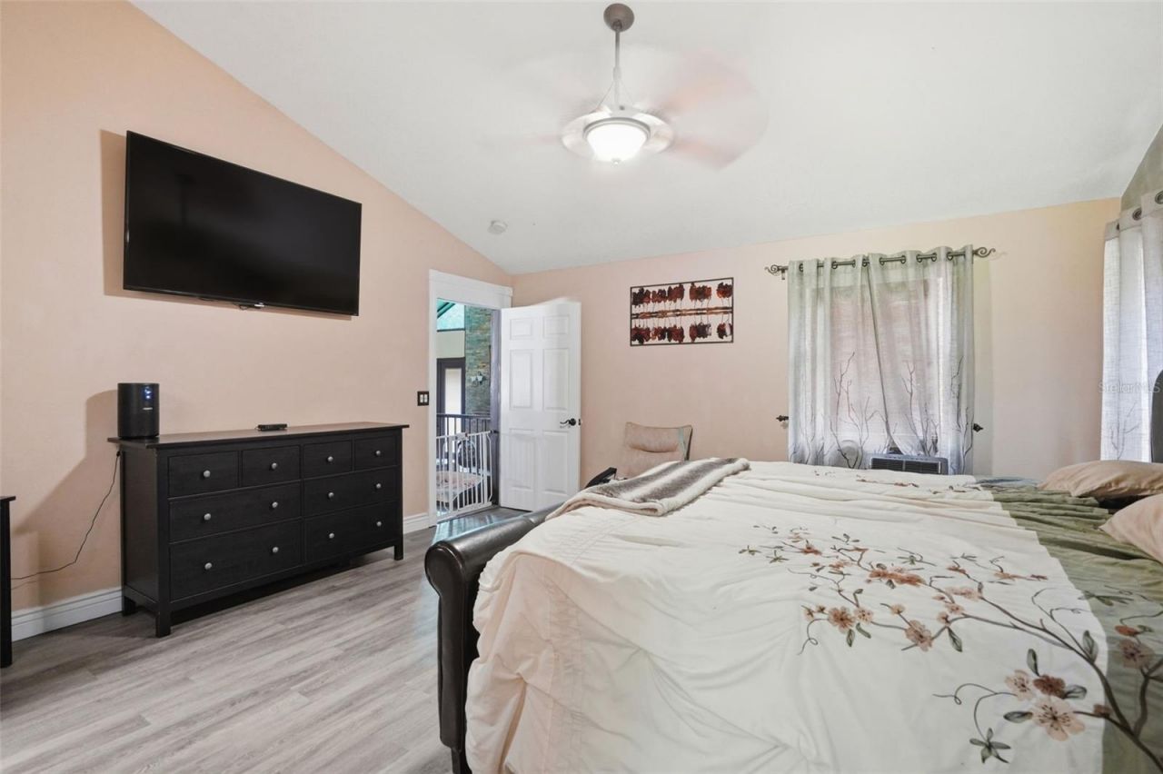 24050 Winding Creek Drive, Brooksville, FL 34601 Photo