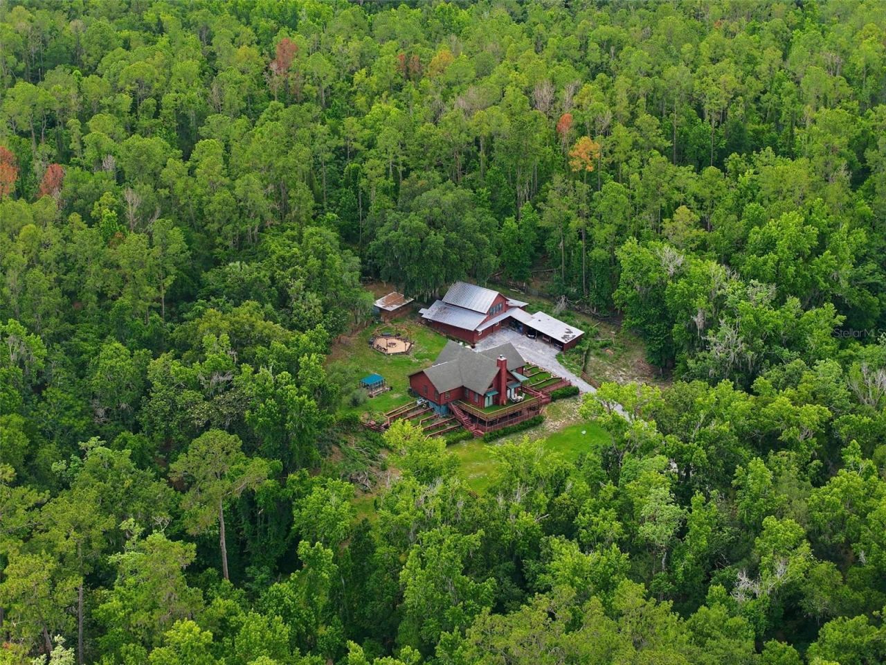 24050 Winding Creek Drive, Brooksville, FL 34601 Photo