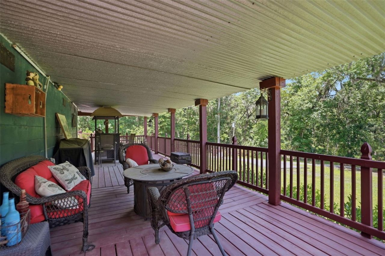 24050 Winding Creek Drive, Brooksville, FL 34601 Photo