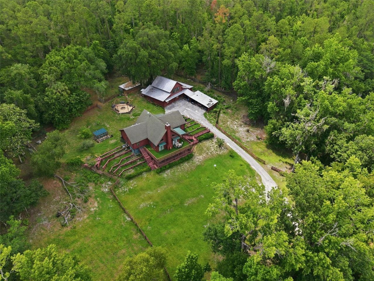 24050 Winding Creek Drive, Brooksville, FL 34601 Photo
