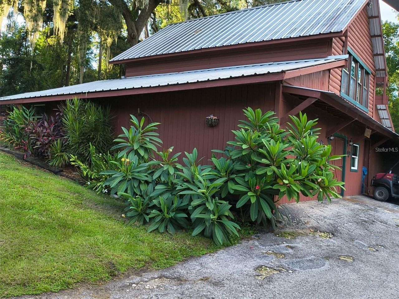 24050 Winding Creek Drive, Brooksville, FL 34601 Photo