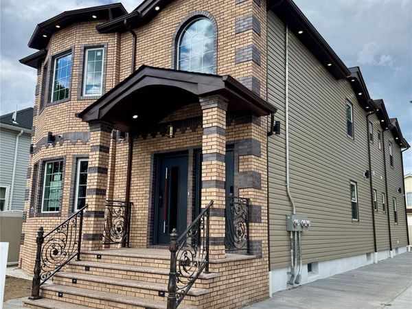 120-37 170th Street , Jamaica, NY 11434
