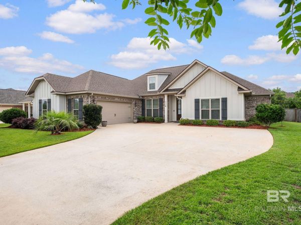8839 Longue Vue Boulevard, Daphne, AL 36526