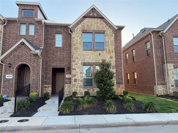 2025 Buffalo Hill Drive, Mesquite, TX 75149
