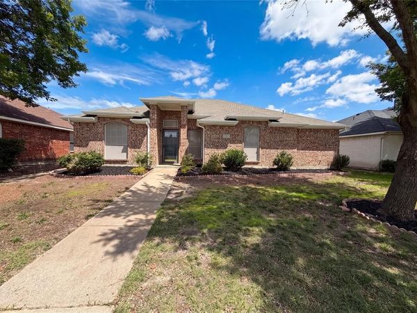 1531 Kensington Place, Lancaster, TX 75134