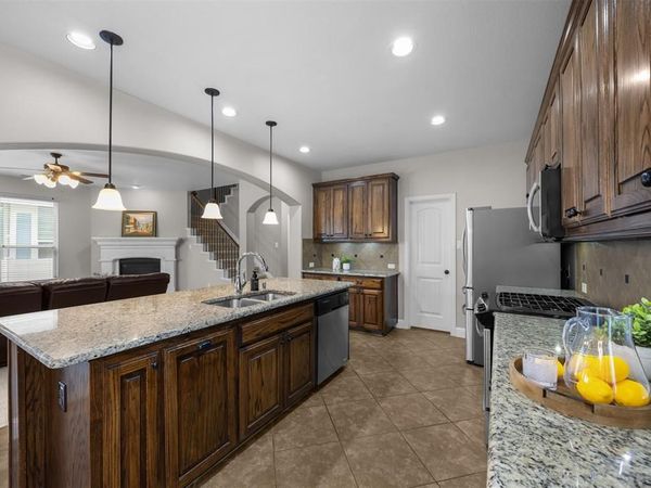 1220 King George Lane, Savannah, TX 76227
