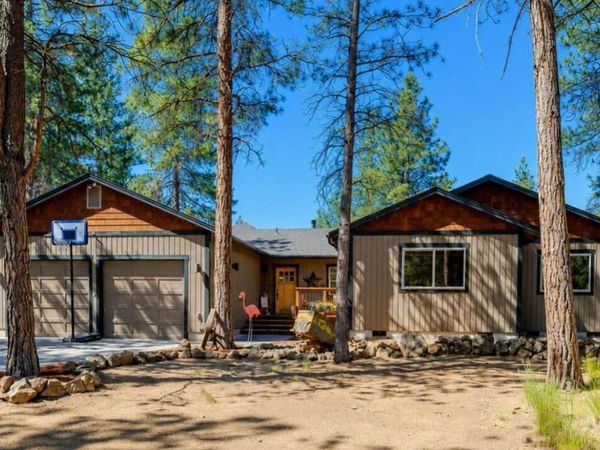 15917 Pinion Jay Lane, Sisters, OR 97759