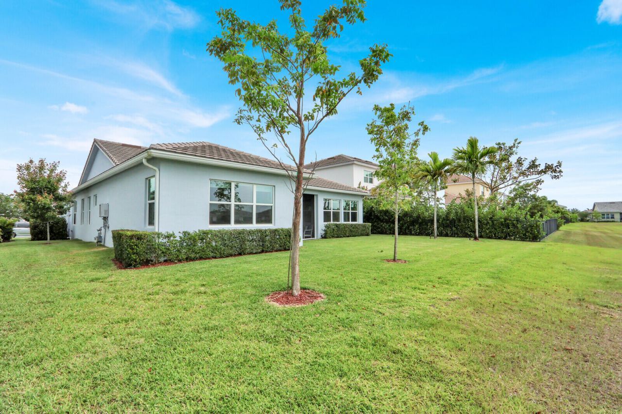 4941 Liberty Lane, Westlake, FL 33470 Photo