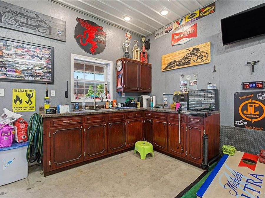 Property Image 61