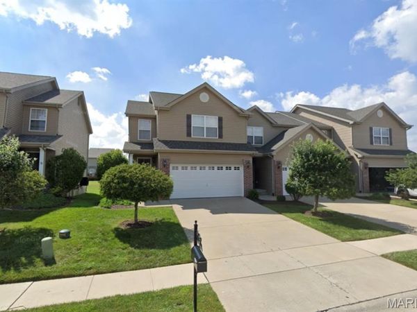7026 CONNOR POINTE Drive, Fairview Heights, IL 62208