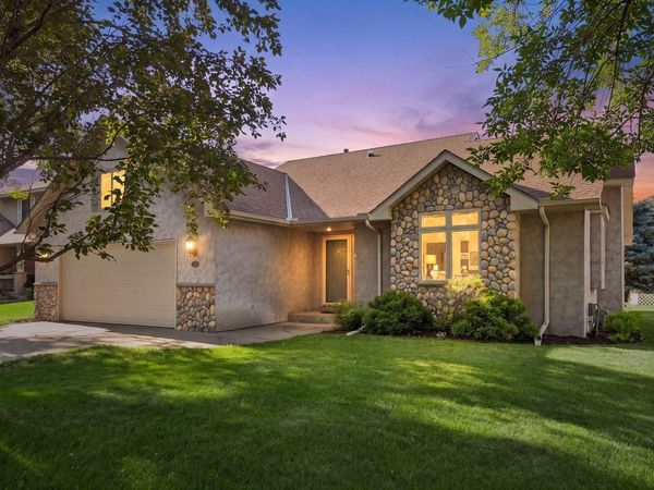 1414 Courtland W, Waconia, MN 55387