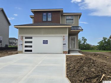 11402 N 161 Avenue, Bennington, NE 68007