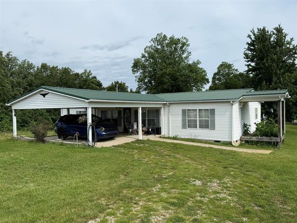 120 Center Point Loop , Munfordville, KY 42765
